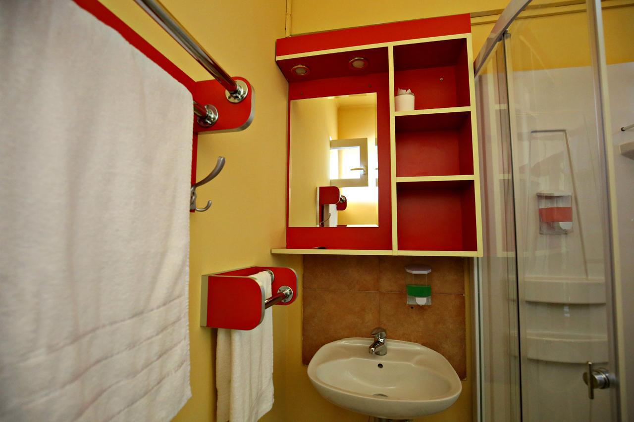 Pension Varadia Oradea Luaran gambar